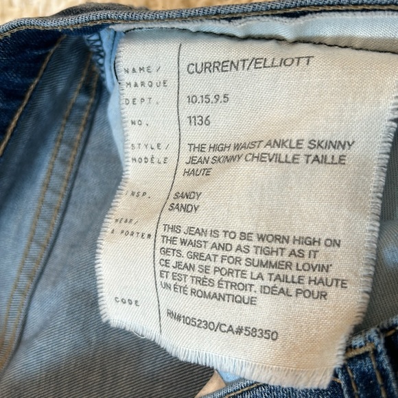 CURRENT/ELLIOT 29 distressed and speckled jeans with blown knees and soft denim - Picture 3 of 10